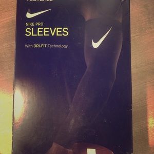 Nike football sleeves